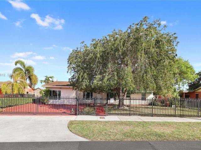 Home for sale at 15264 SW 102nd Ct - photo 7521404