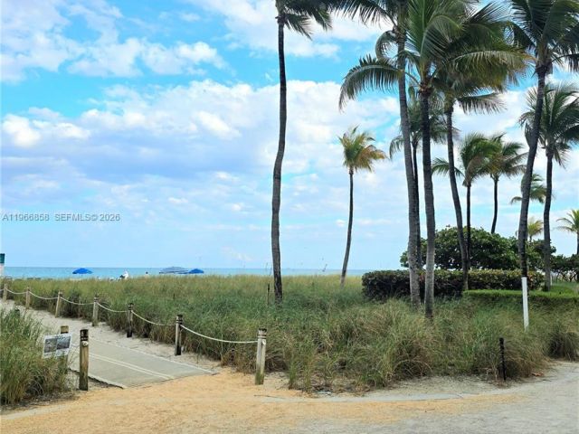 Apartment for rent  Unit #208 - photo 7507900