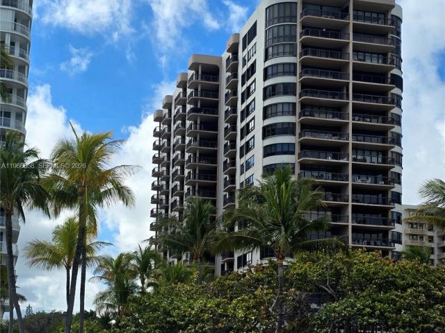 Apartment for rent  Unit #208 - photo 7507913