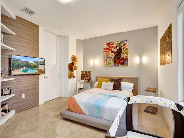 Home for sale at 1662 Diplomat Dr - photo 7444883