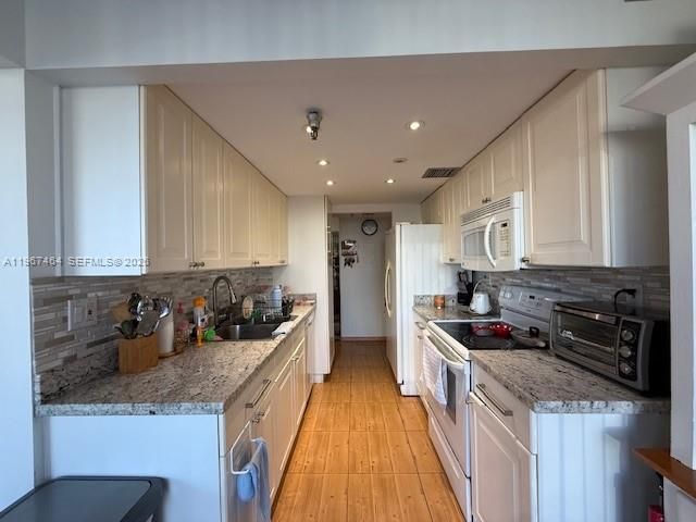 Apartment for rent  Unit #811 - photo 7445075