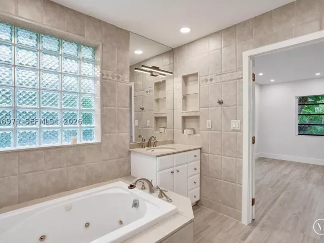 5-bedroom home for sale in Miami - 19710 NE 23rd Ave - MondialRealty