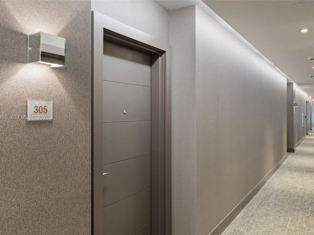 Apartment for sale  Unit #305 - photo 7445950