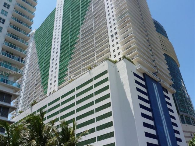 Apartment for rent  Unit #1712 - photo 7446640