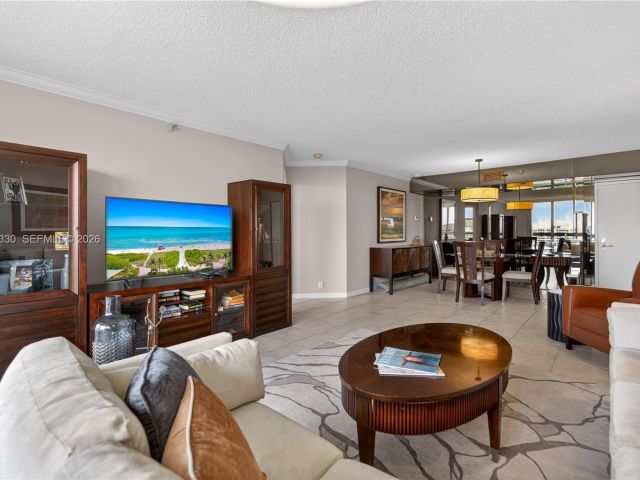 Apartment for sale  Unit #2202 - photo 7515789