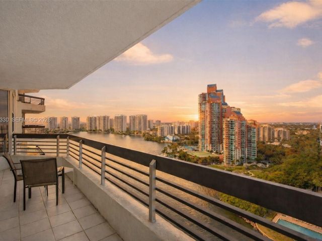 Apartment for sale  Unit #2202 - photo 7515791