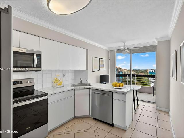 Apartment for sale  Unit #2202 - photo 7515794