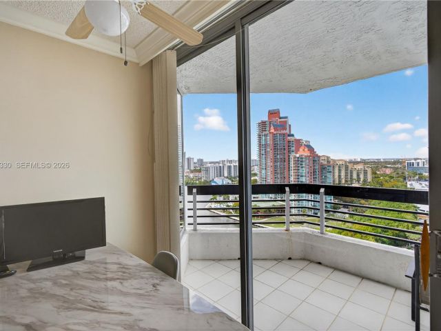 Apartment for sale  Unit #2202 - photo 7515795