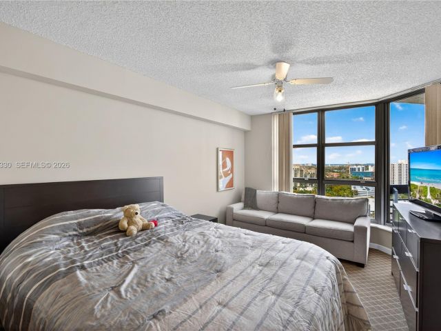 Apartment for sale  Unit #2202 - photo 7515803