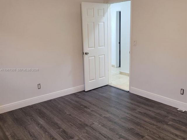 Home for rent at 2040 NE 197th Ter - photo 7443426