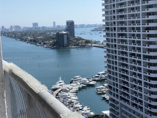 Apartment for rent  Unit #2208 - photo 7444747