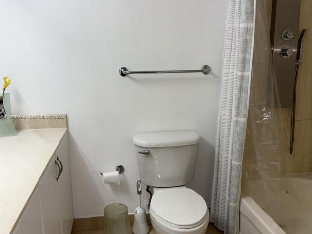 Apartment for rent  Unit #2208 - photo 7444761