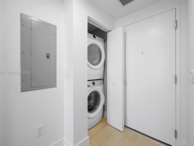 Apartment for rent  Unit #3020 - photo 7443654