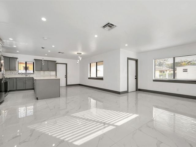 Home for sale at 2221 Charleston St - photo 7443777