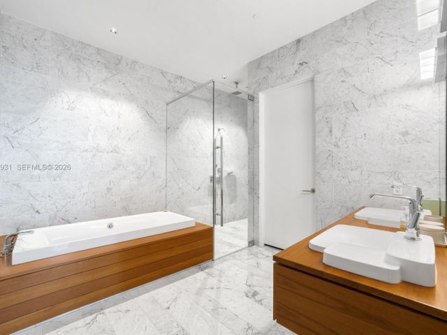 Apartment for sale  Unit #602S - photo 7493911