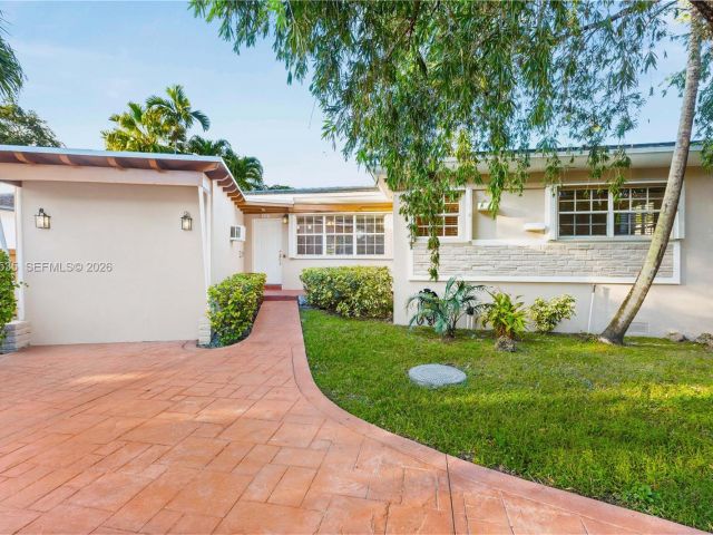 3-bedroom home for sale in Miami - 4487 SW 15th Ter - MondialRealty
