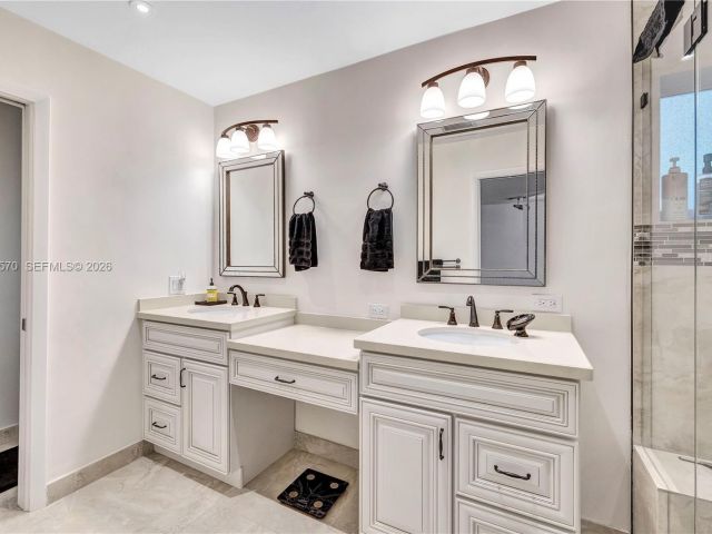 Home for sale at 3211 Calle Largo Dr - photo 7445759