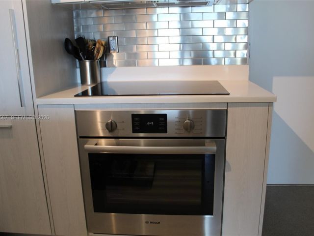 Apartment for sale  Unit #2705 - photo 7447871