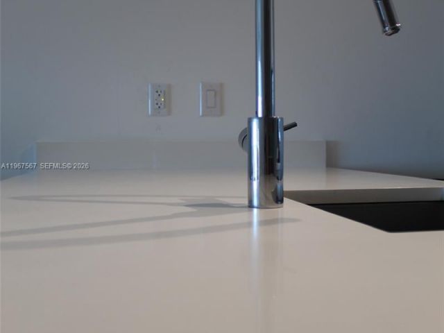 Apartment for sale  Unit #2705 - photo 7447873