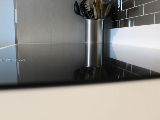 Apartment for sale  Unit #2705 - photo 7447875