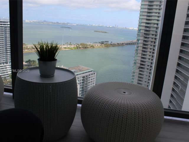 Apartment for sale  Unit #2705 - photo 7447884