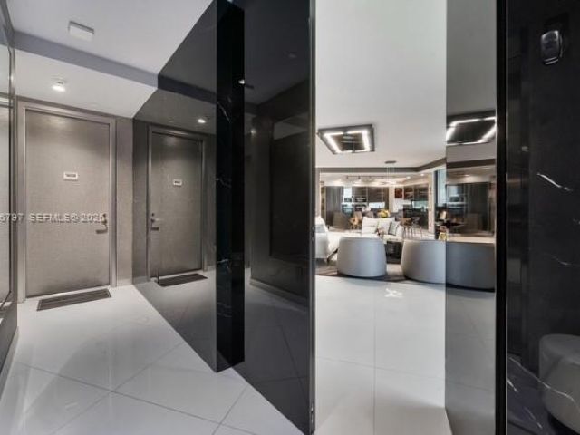 Apartment for rent  Unit #1605 - photo 7447936