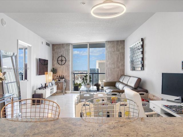 Apartment for rent  Unit #3407 - photo 7446862