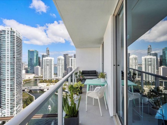 Apartment for rent  Unit #3407 - photo 7446866