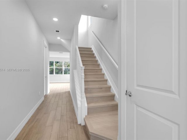 Home for rent at 1595 Evergreen Ter - photo 7473891