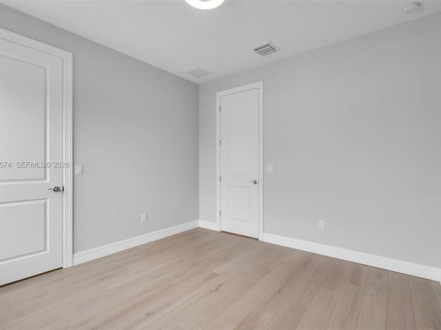 Home for rent at 1595 Evergreen Ter - photo 7473907