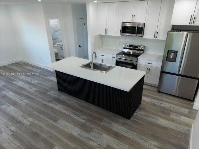 Home for rent at 2600 NW 108th St - photo 7445627