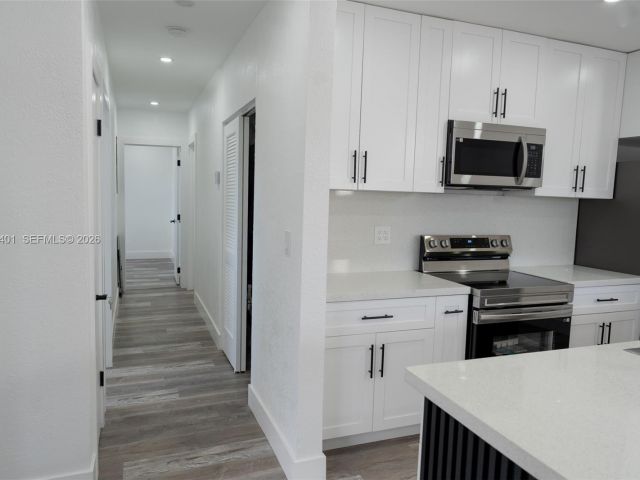 Home for rent at 2600 NW 108th St - photo 7445636