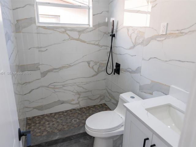 Home for rent at 2600 NW 108th St - photo 7445638