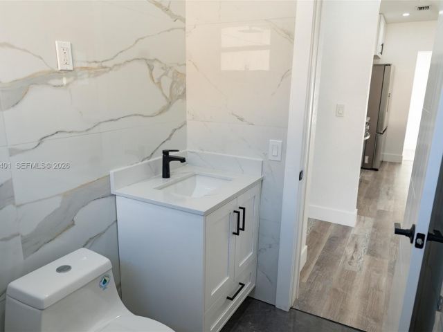 Home for rent at 2600 NW 108th St - photo 7445639