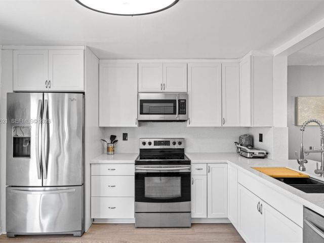 Home for rent at 9439 SW 123rd Ave Ct 9439 - photo 7445623