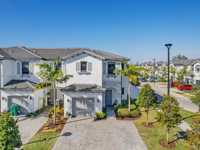 Home for sale at 20394 NW 4th Ct 20394 - photo 7445318