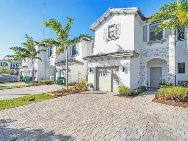 Home for sale at 20394 NW 4th Ct 20394 - photo 7445320