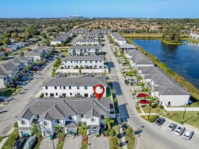 Home for sale at 20394 NW 4th Ct 20394 - photo 7445310