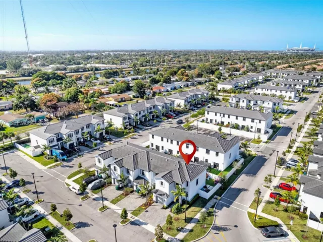 Home for sale at 20394 NW 4th Ct 20394 - photo 7445312