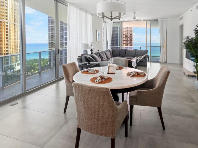 Apartment for rent  Unit #1205 - photo 7507535