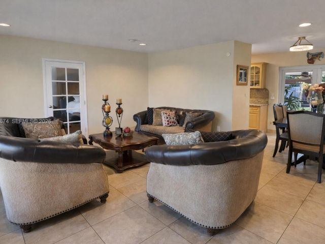 Home for sale at 1901 SW 90th Ave - photo 7449114