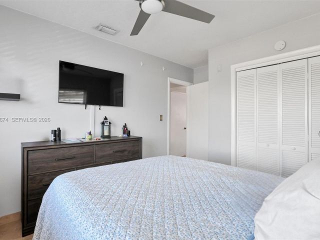 Home for sale at 1901 SW 90th Ave - photo 7449120