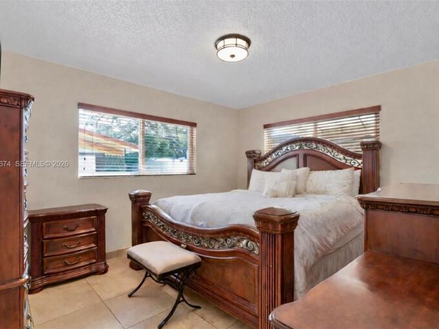 Home for sale at 1901 SW 90th Ave - photo 7449122