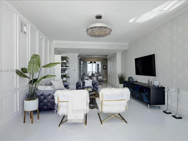 Apartment for rent  Unit #4802 - photo 7495926