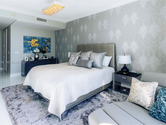 Apartment for rent  Unit #4802 - photo 7495927