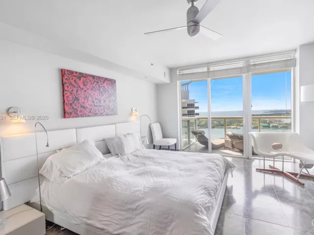 3-bedroom condo for rent in Miami Beach - 450 Alton Rd 3703 - MondialRealty