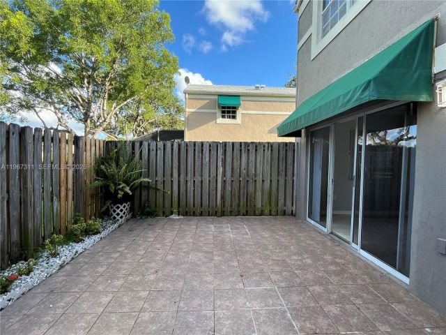 Home for rent at 5150 Lake Loop Rd - photo 7451040