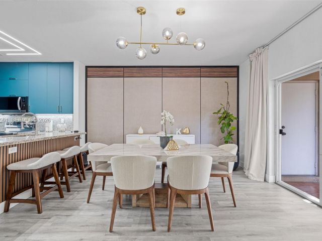 Home for rent at 5725 NW 114th Path 114 - photo 7445814