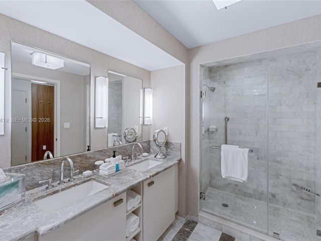 Apartment for sale  Unit #H1212 - photo 7448181