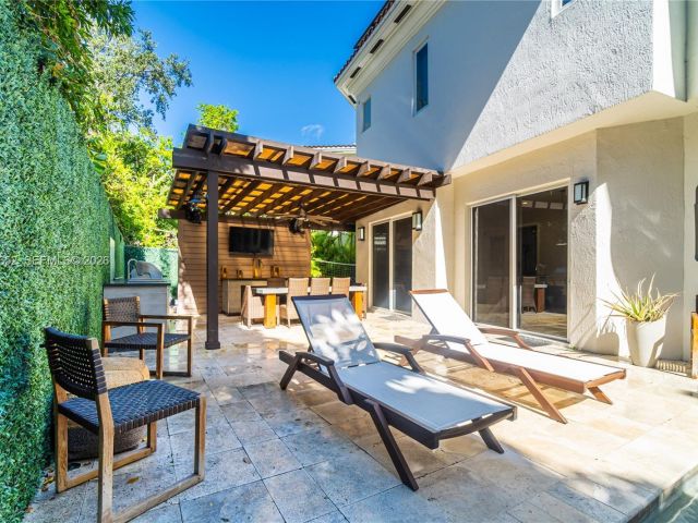 Home for sale at 2752 Brickell Ct - photo 7445587